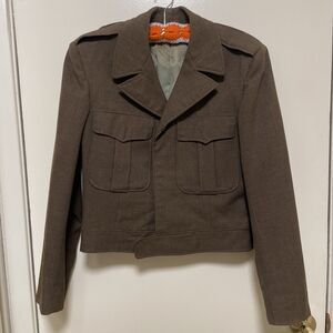 Vintage WWII Wool Field Jacket World War II 1940s 36R Cropped Short Military